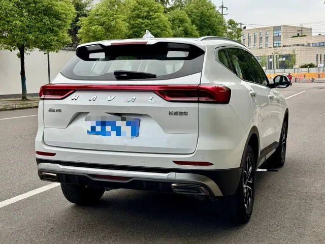 Haval H6 — Фото автомобиля 18