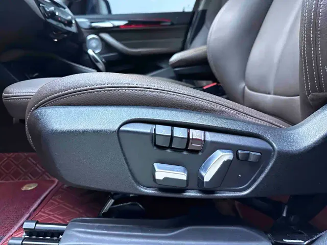 BMW X1 — Фото автомобиля 16