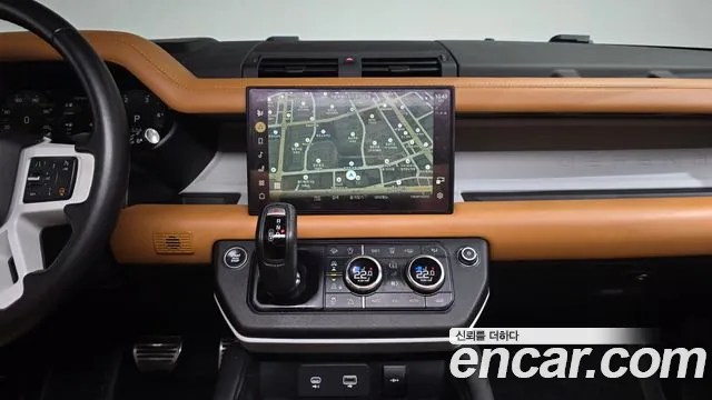 Land Rover Defender L663 — Фото автомобиля 10