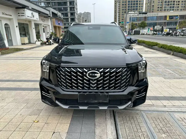 GAC Trumpchi GS8 — Фото автомобиля 2