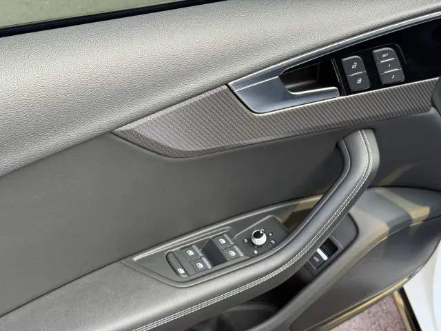 Audi A4L — Фото автомобиля 13