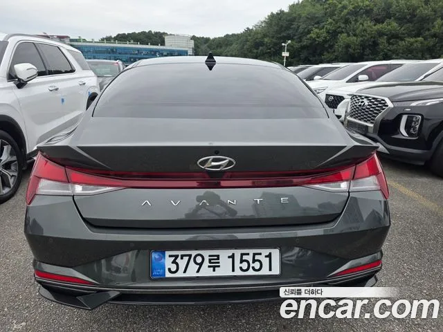 Hyundai Avante CN7 — Фото автомобиля 6