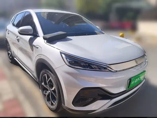 BYD Yuan PLUS — Фото автомобиля 23