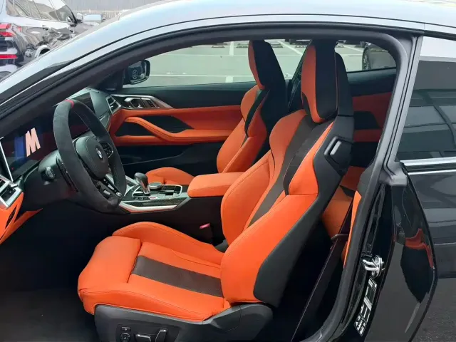 BMW M4 — Фото автомобиля 7