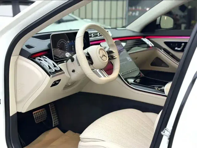 Mercedes-Benz S-Class — Фото автомобиля 6