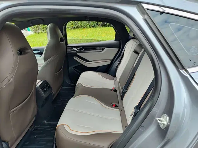 BYD Qin PLUS — Фото автомобиля 8