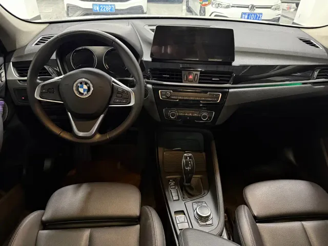 BMW X1 — Фото автомобиля 7