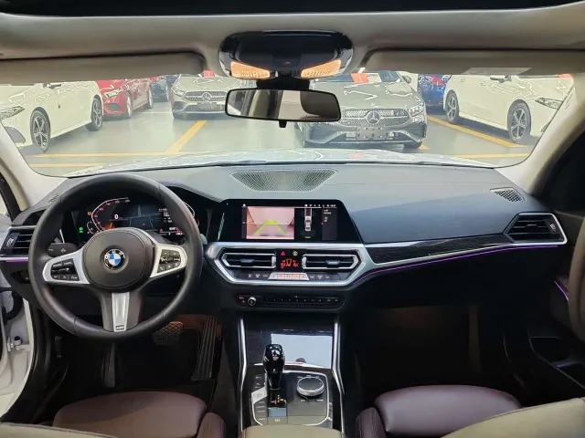 BMW 3 Series — Фото автомобиля 12