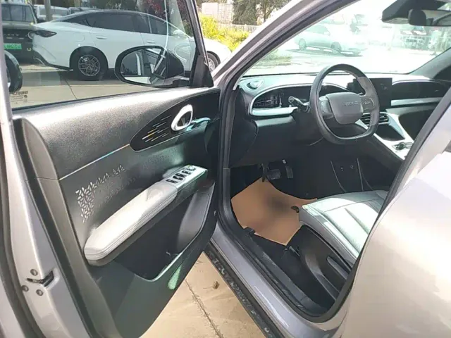 Geely Starry Wish — Фото автомобиля 15