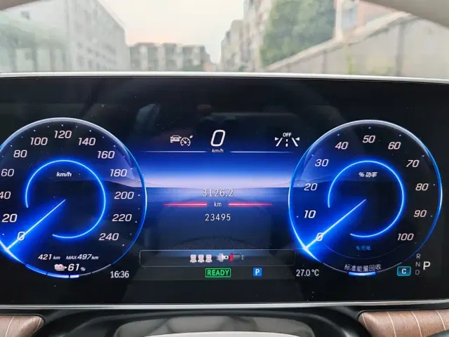 Mercedes-Benz Mercedes-Benz EQE 2025 500 4MATIC Pioneer — Фото автомобиля 11