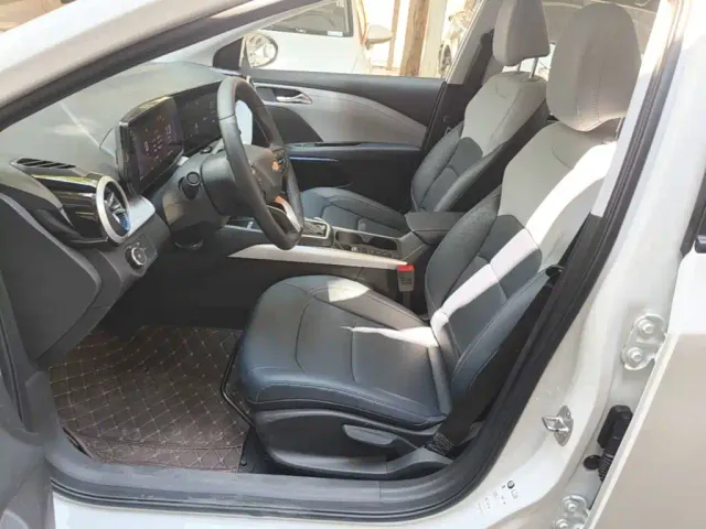 Chevrolet Monza — Фото автомобиля 14
