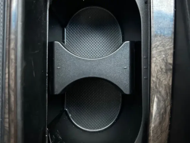 Toyota Vellfire — Фото автомобиля 30