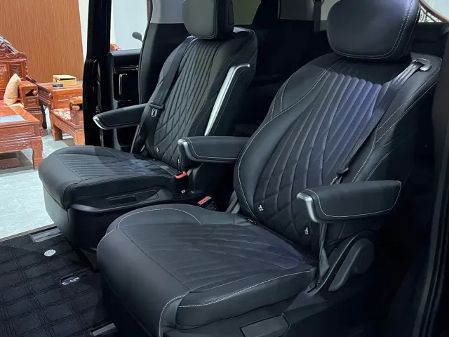 Maxus G90 — Фото автомобиля 14