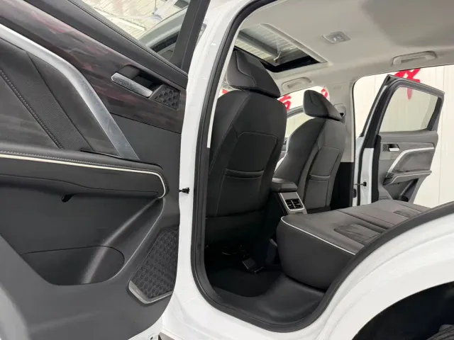 Haval H6 — Фото автомобиля 8