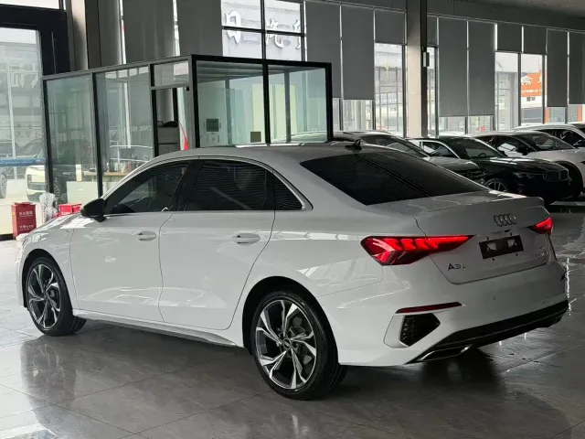 Audi A3 — Фото автомобиля 12