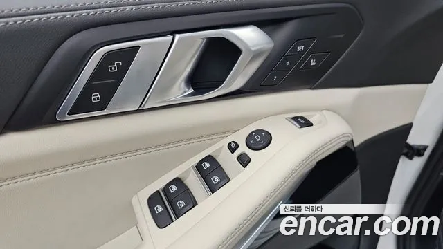 BMW X5 xDrive 40i M Sport — Фото автомобиля 28