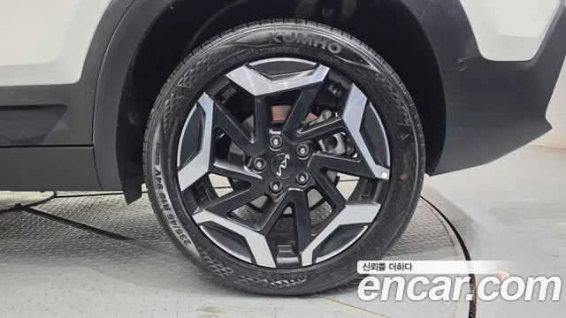 Kia Seltos New — Фото автомобиля 6