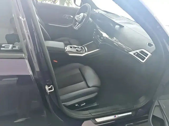 BMW 3 Series — Фото автомобиля 8