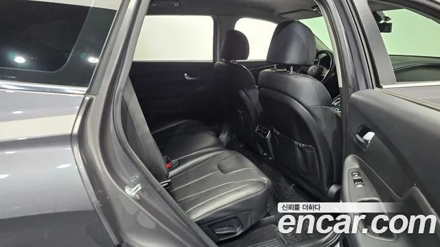 Hyundai Santafe Новый Santa Fe Дизель 2.2 2WD — Фото автомобиля 11