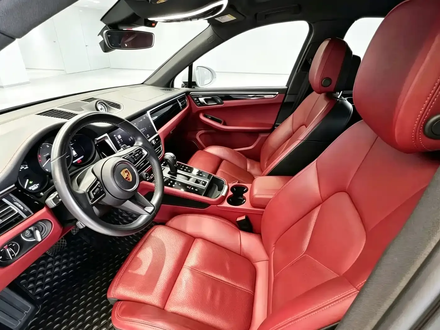 Porsche Macan 2022 Macan S 2.9T — Фото автомобиля 4