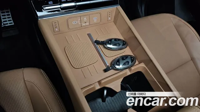 Hyundai Santa Fe — Фото автомобиля 26