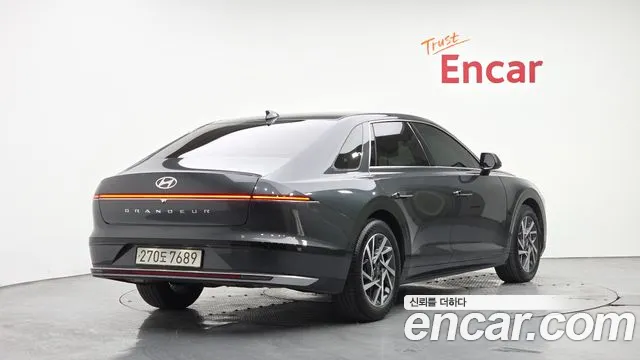 Hyundai Grandeur Grandeur (GN7) 2.5 Бензин 2WD — Фото автомобиля 2