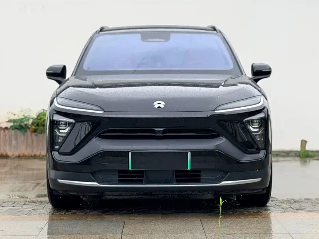 Nio ES6 — Фото автомобиля 5
