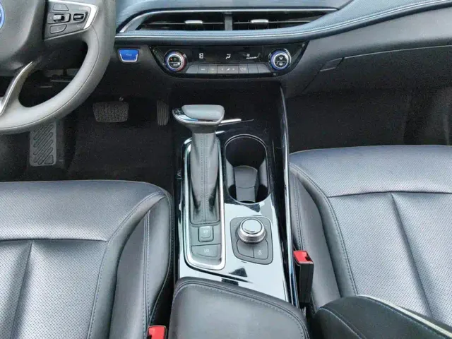 Buick Velite 6 — Фото автомобиля 16