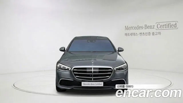 Mercedes-Benz S-Class — Фото автомобиля 3