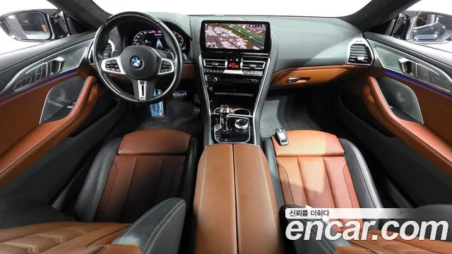 BMW 8 Series G15 — Фото автомобиля 7