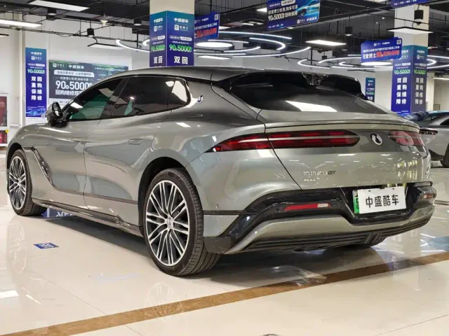 Denza Z9GT — Фото автомобиля 7