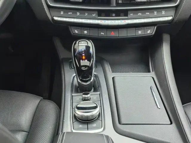Cadillac CT5 — Фото автомобиля 13