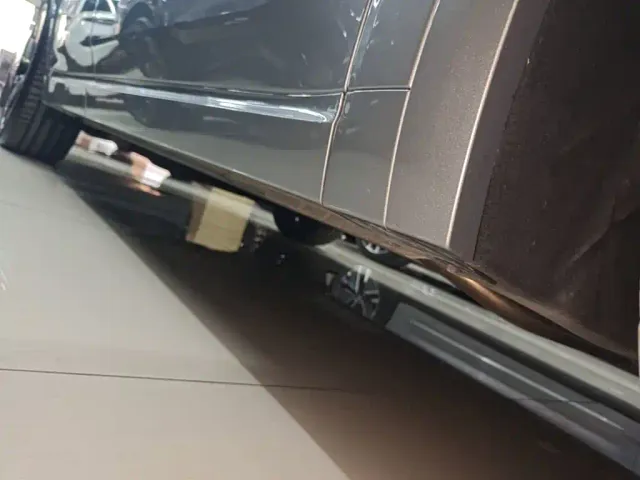 Li Auto L8 — Фото автомобиля 20