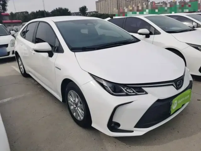 Toyota Corolla — Фото автомобиля 3