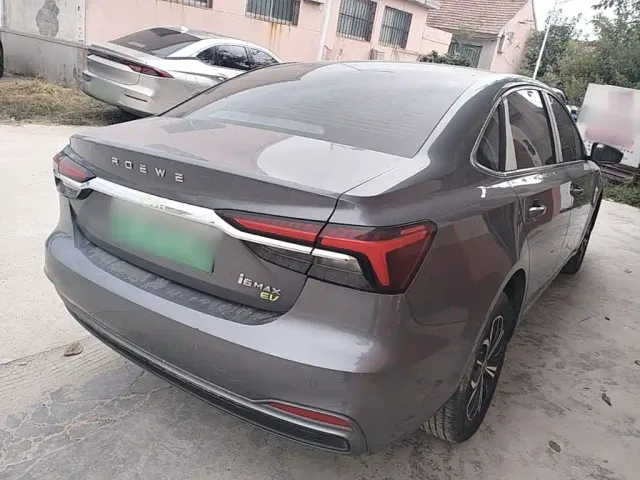 Roewe i6 MAX EV — Фото автомобиля 6
