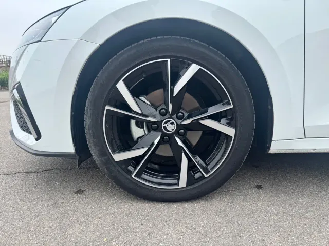 Skoda Octavia — Фото автомобиля 6