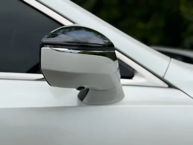Lexus ES — Фото автомобиля 9
