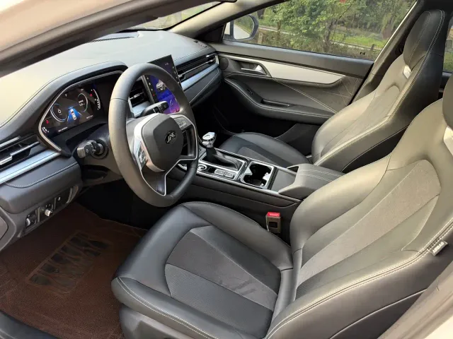 JAC Motors JAC A5 PLUS — Фото автомобиля 5