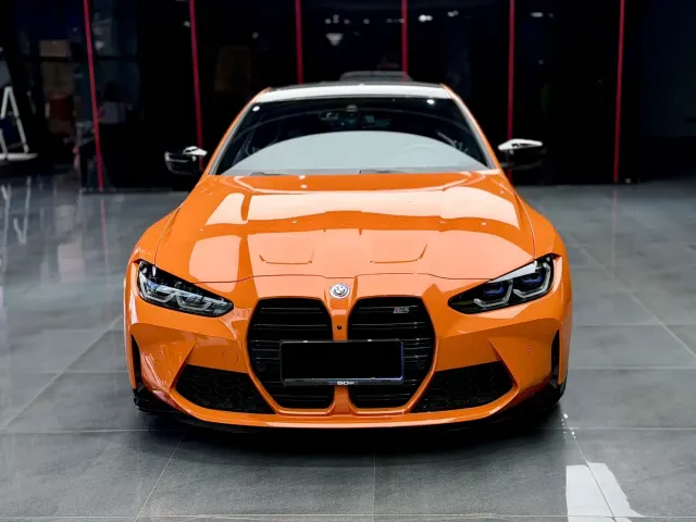 BMW M4 — Фото автомобиля 3
