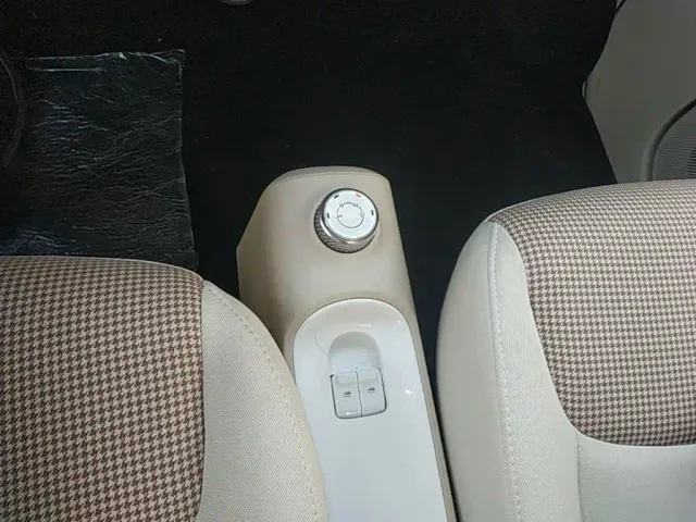 Wuling Hongguang Mini EV — Фото автомобиля 13
