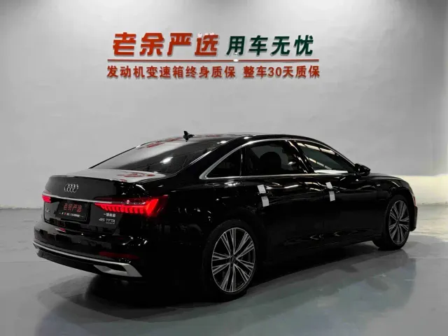 Audi A6L — Фото автомобиля 9