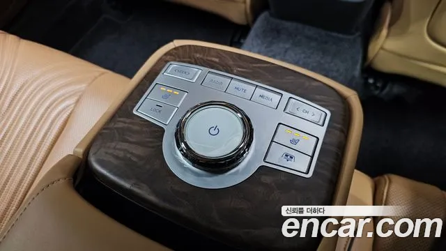 Genesis G80 RG3 — Фото автомобиля 29