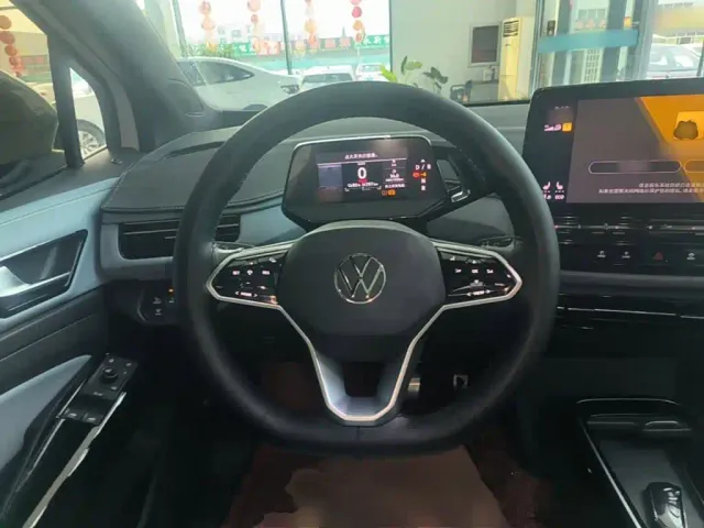Volkswagen ID.4 X — Фото автомобиля 10