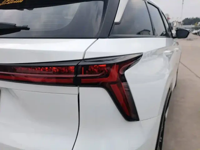 Changan CS75 Plus — Фото автомобиля 7