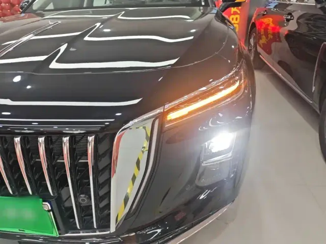 Hongqi H5 PHEV — Фото автомобиля 23