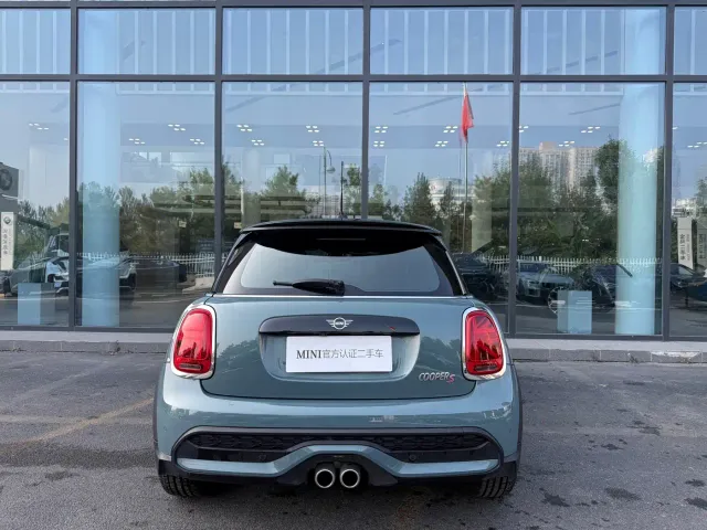 MINI MINI 2022 2.0T COOPER S The Coopers Commemorative Edition — Фото автомобиля 8
