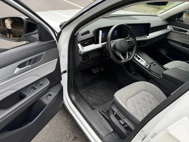 Volkswagen Talagon — Фото автомобиля 6