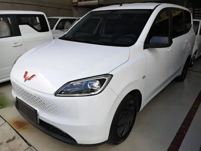 Фотография автомобиля — Wuling Hongguang