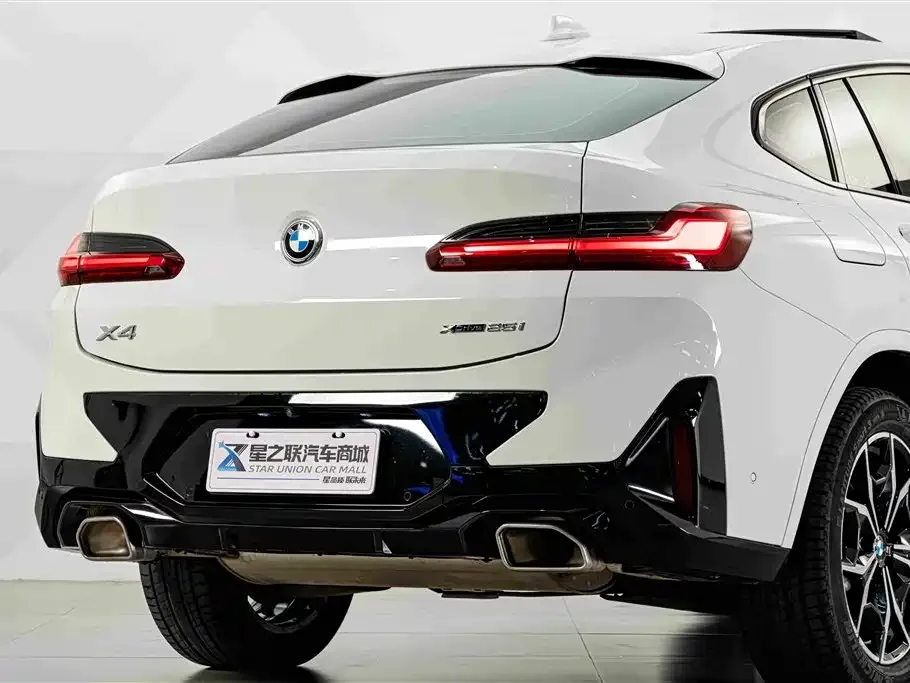 BMW BMW X4 2022 xDrive 25i M Sport Package — Фото автомобиля 7