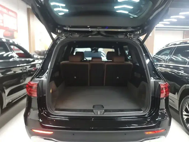Mercedes-Benz GLB-Class — Фото автомобиля 18